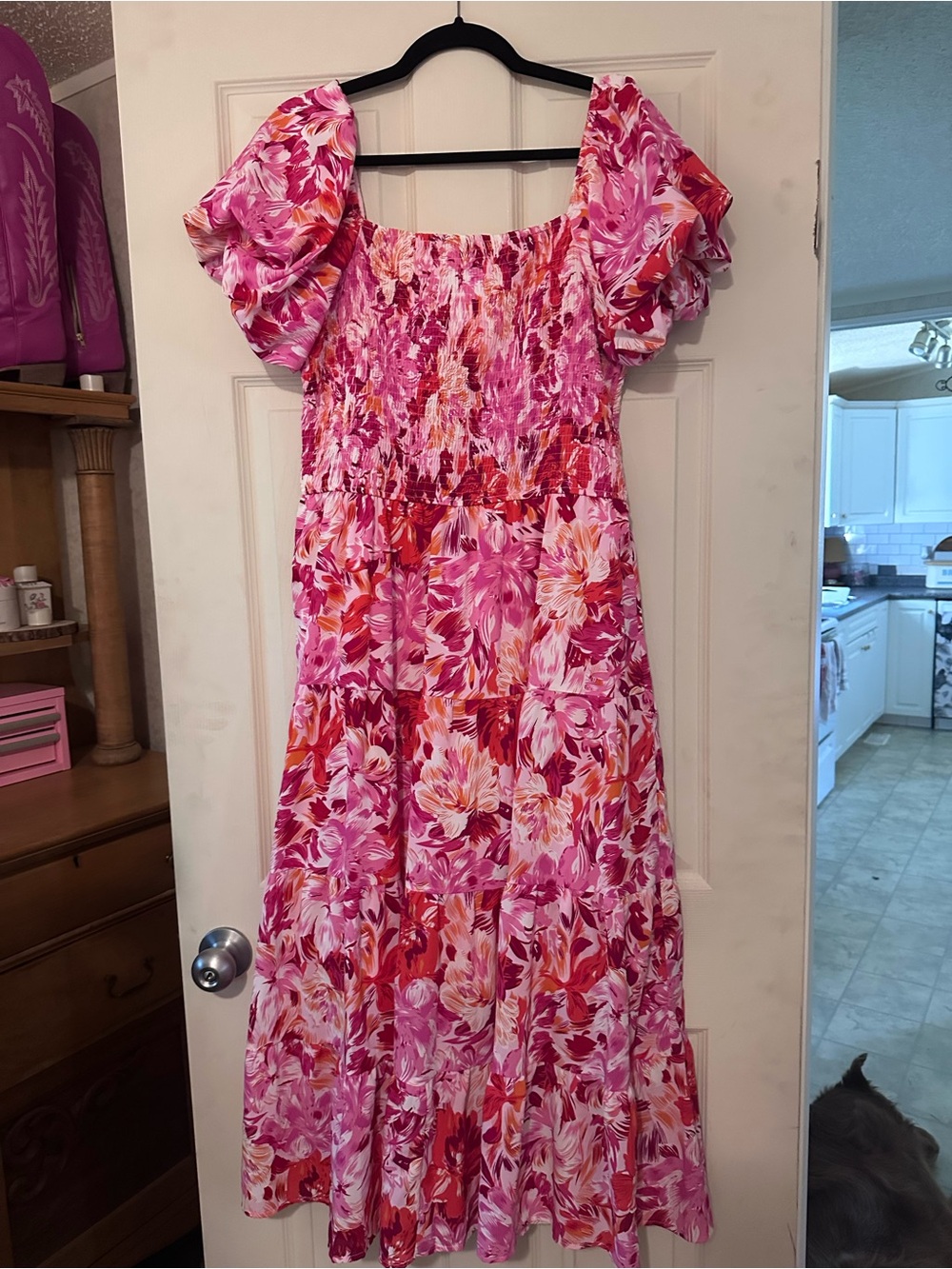 Pink Floral Puff-Sleeve Maxi Dress